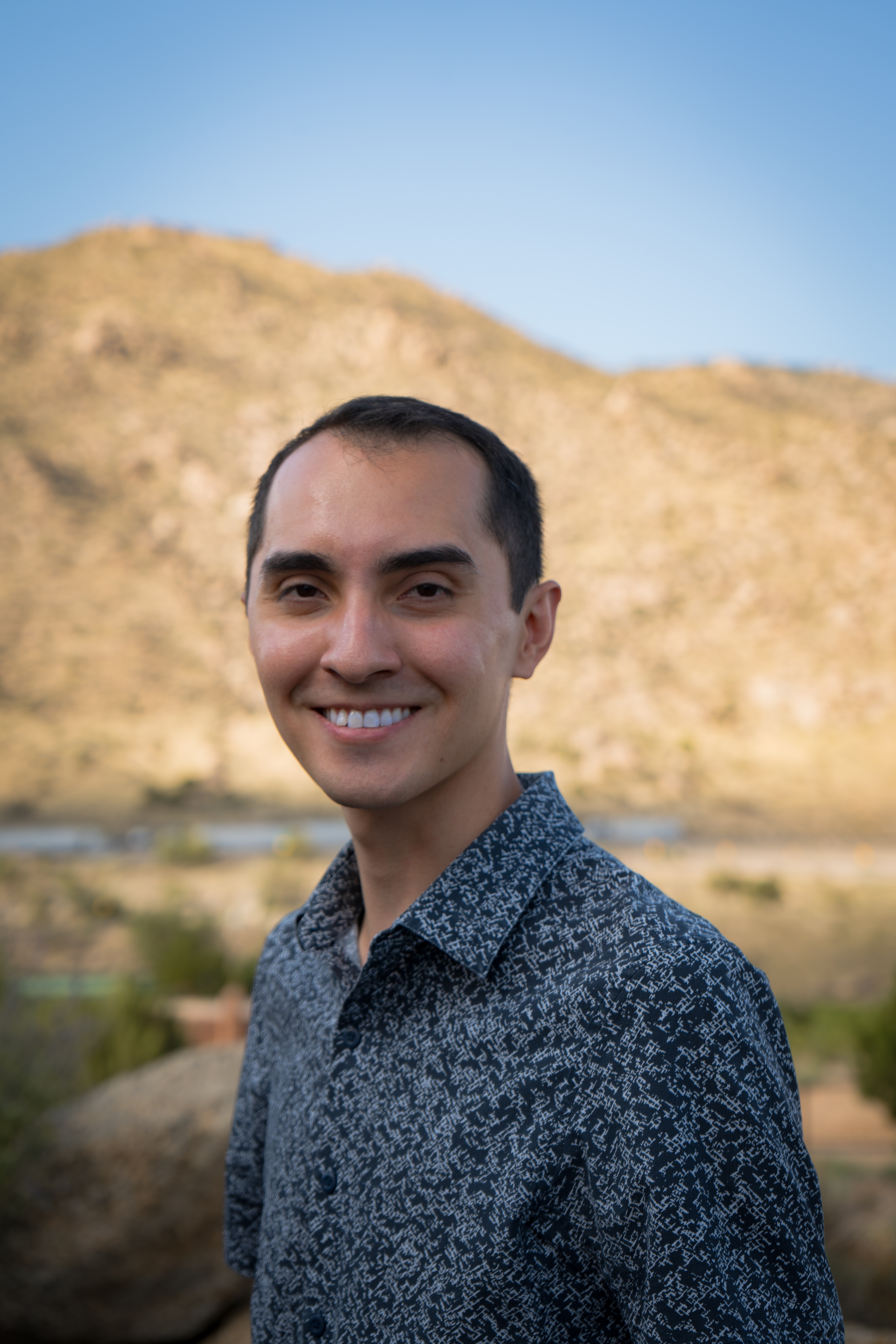 Christopher Larsson headshot